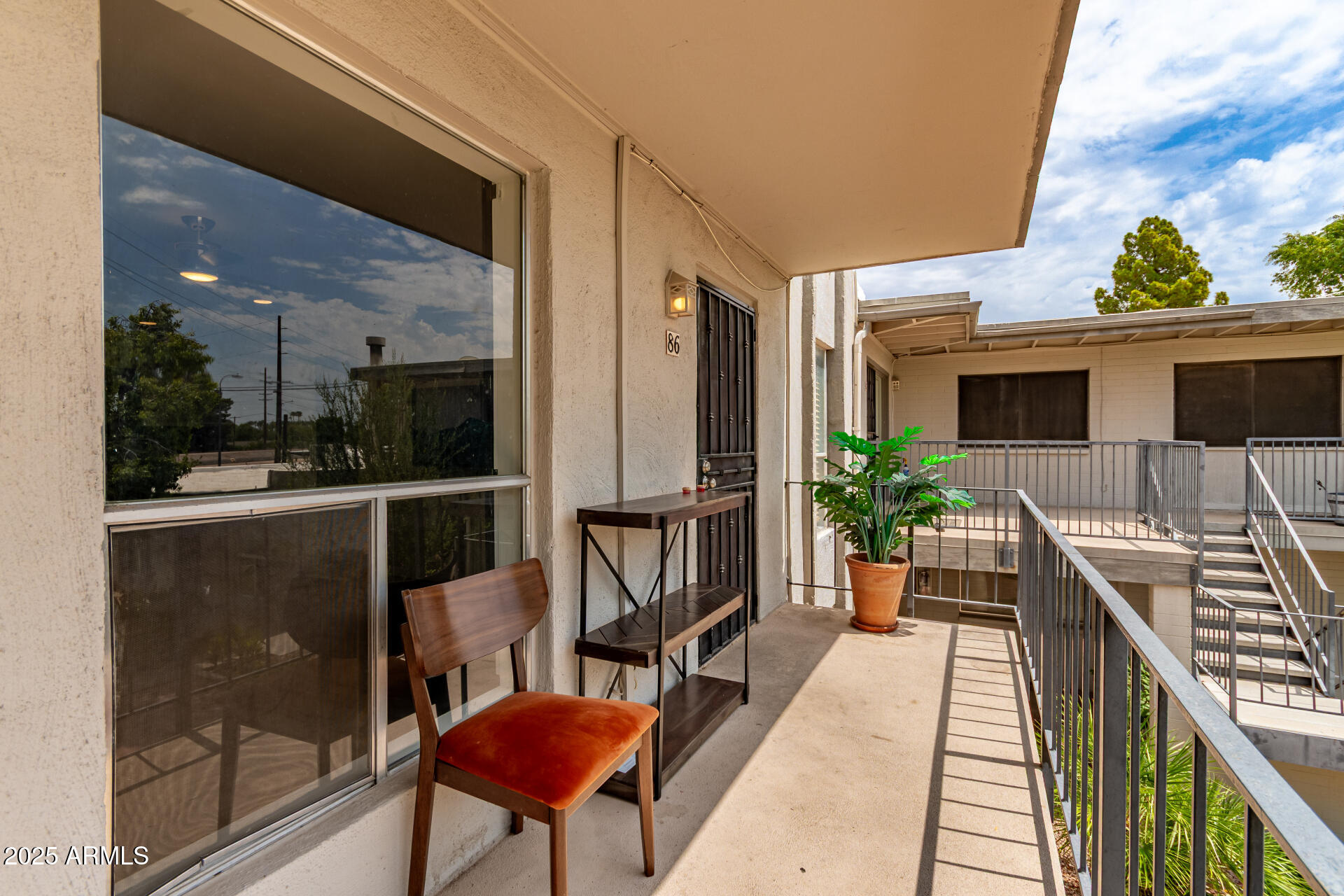 4148 E CALLE REDONDA, 86