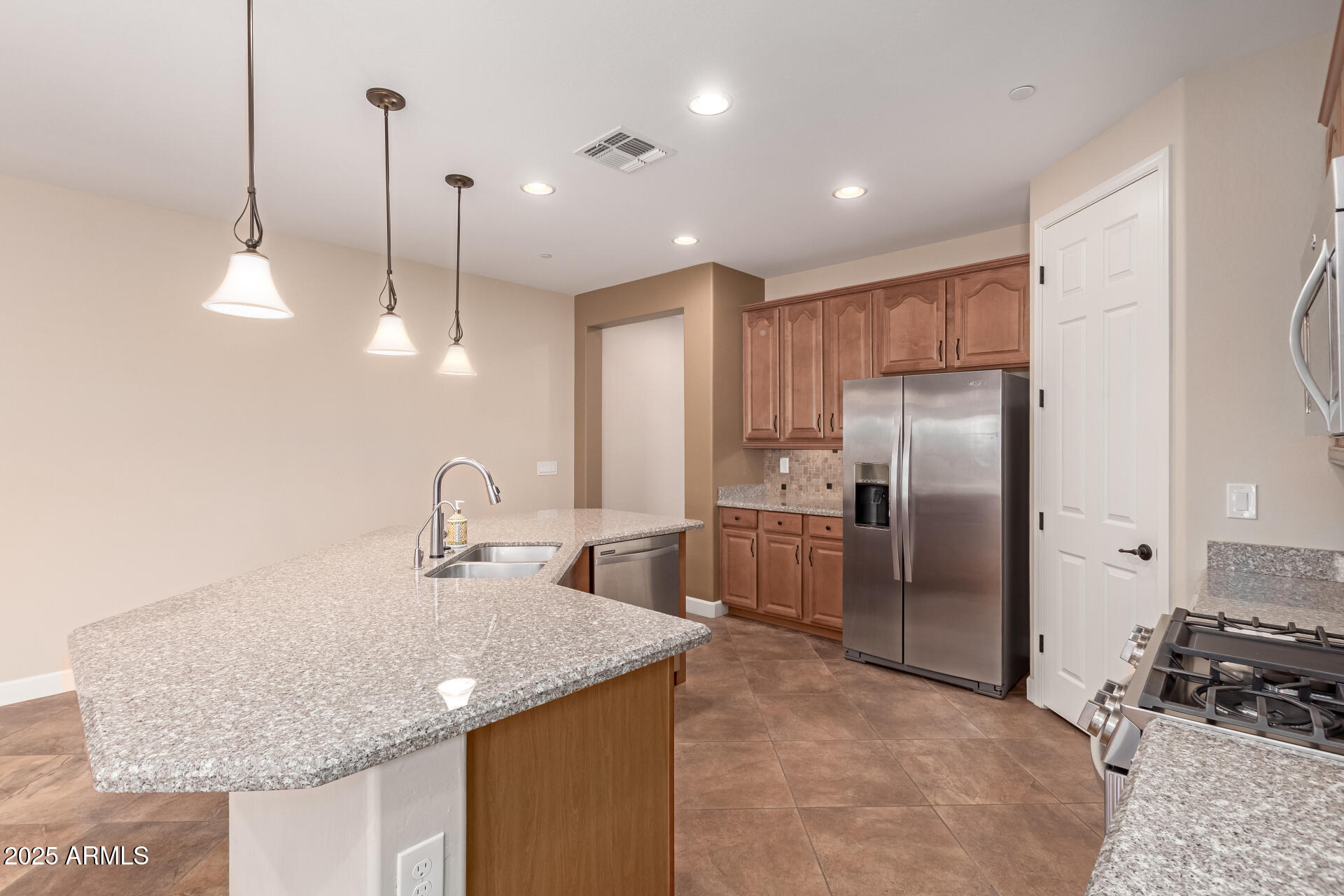 13233 W COPPERLEAF Lane