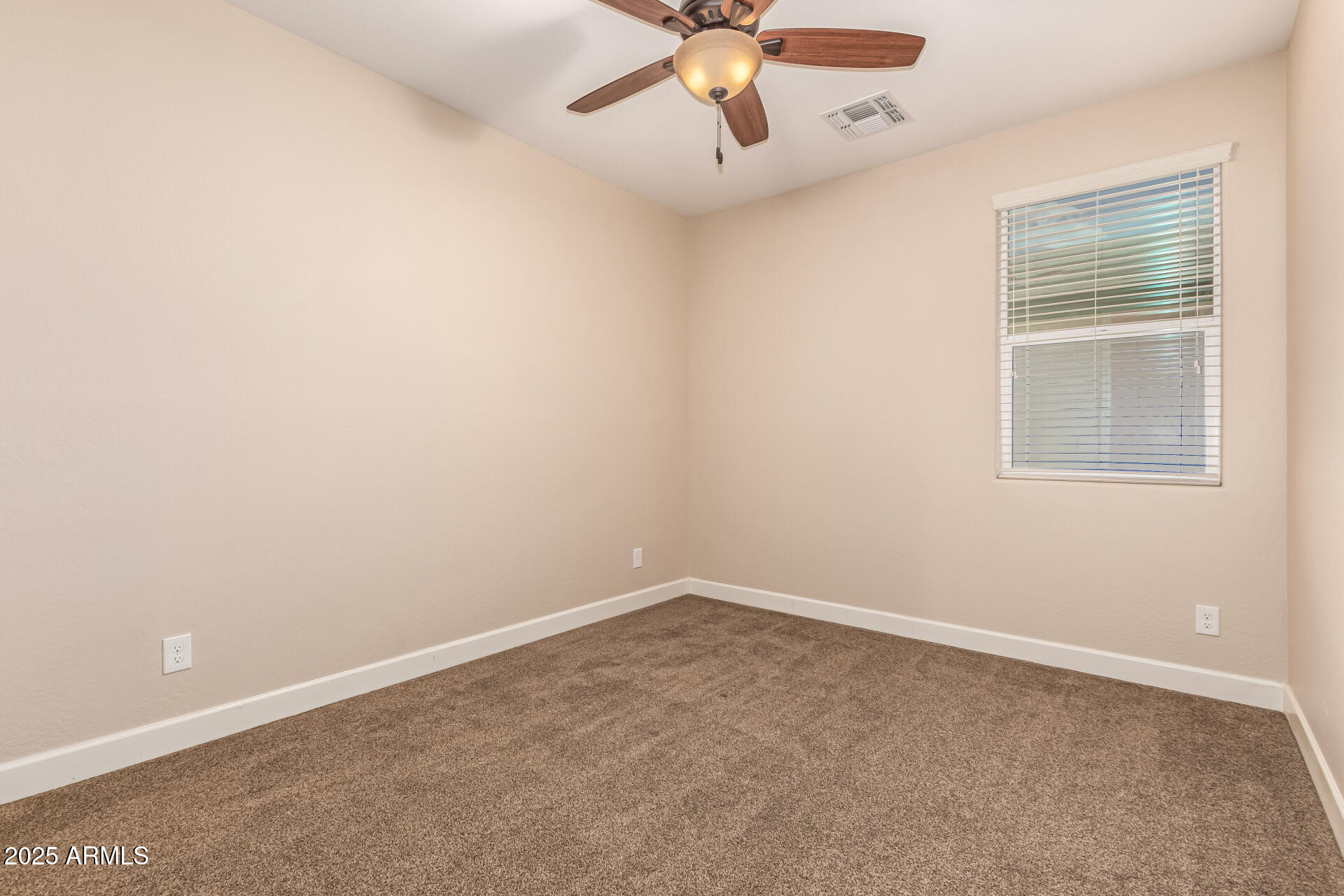 13233 W COPPERLEAF Lane