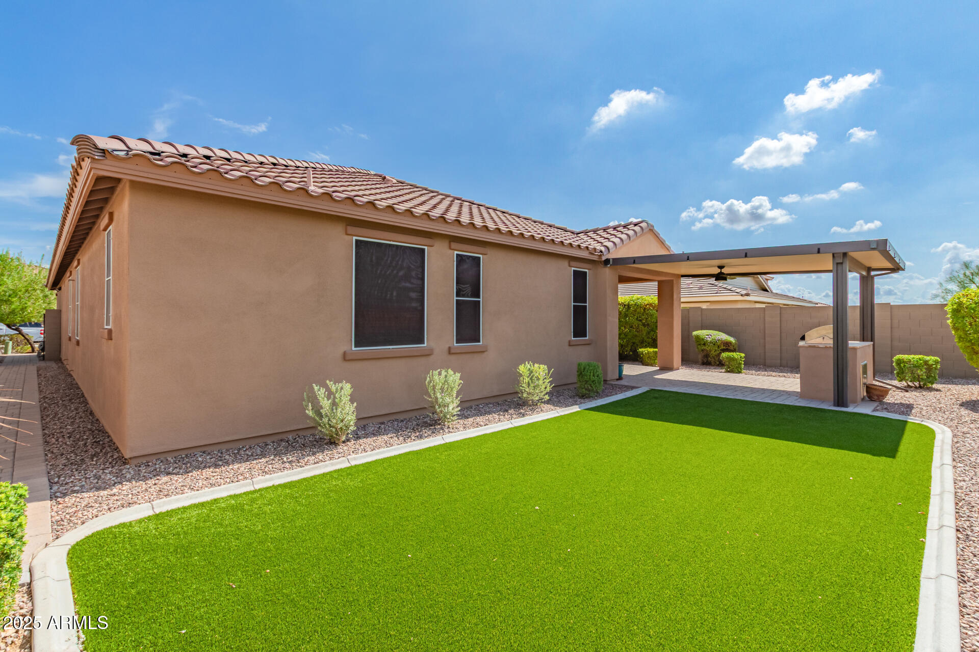 13233 W COPPERLEAF Lane