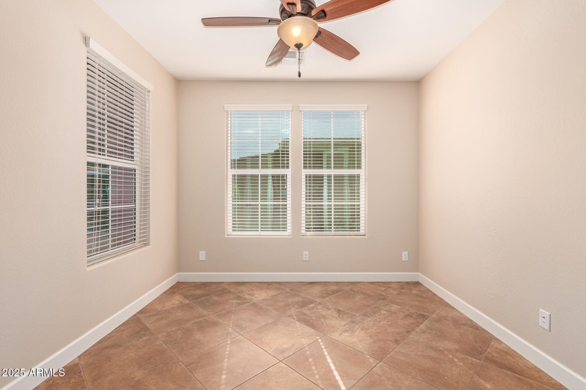 13233 W COPPERLEAF Lane