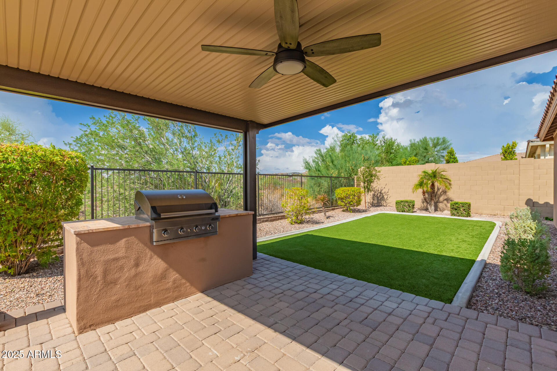 13233 W COPPERLEAF Lane