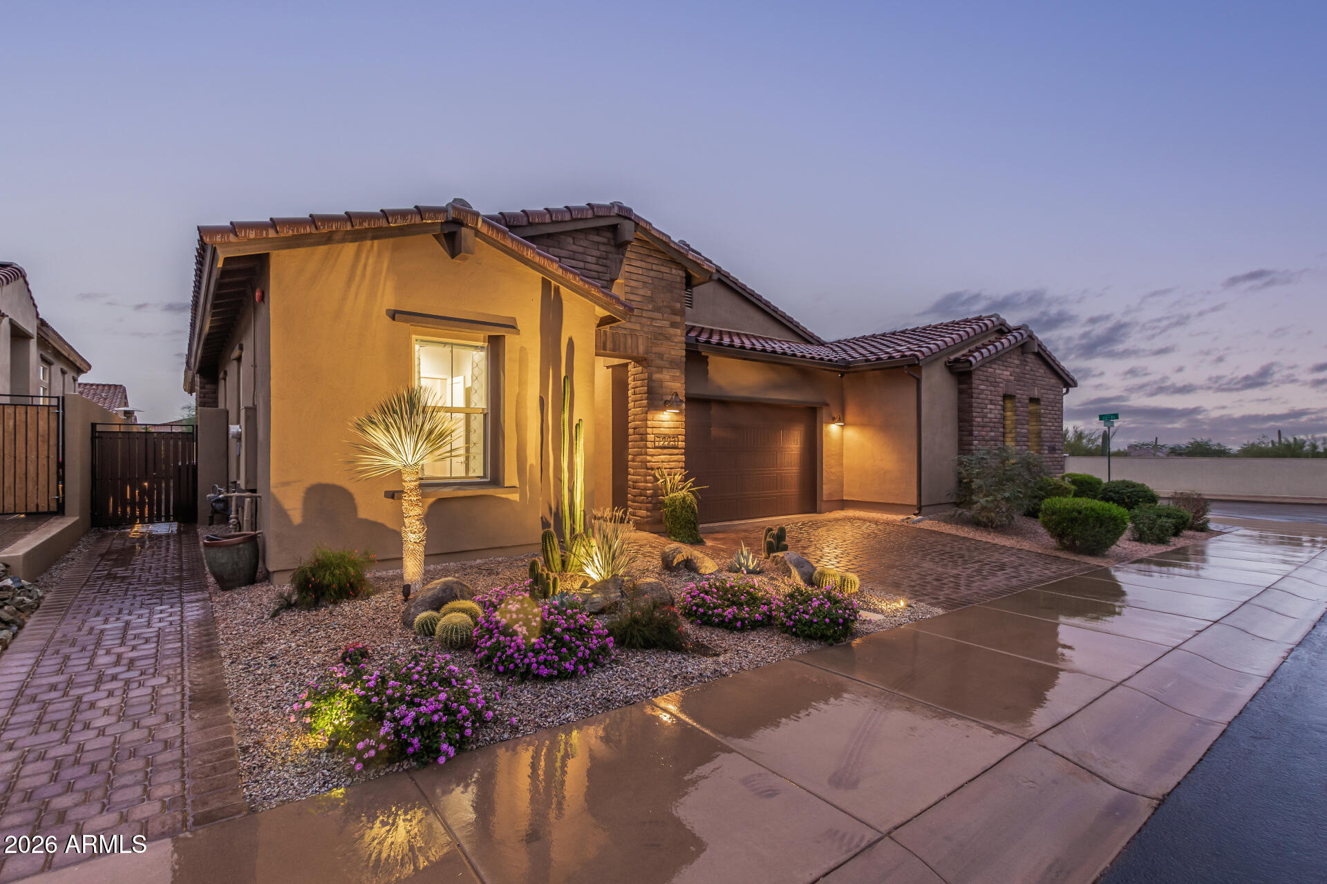 7223 E CAMINO RAYO DE LUZ