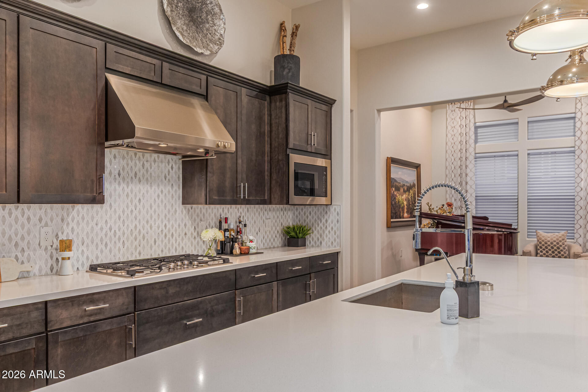 7223 E CAMINO RAYO DE LUZ