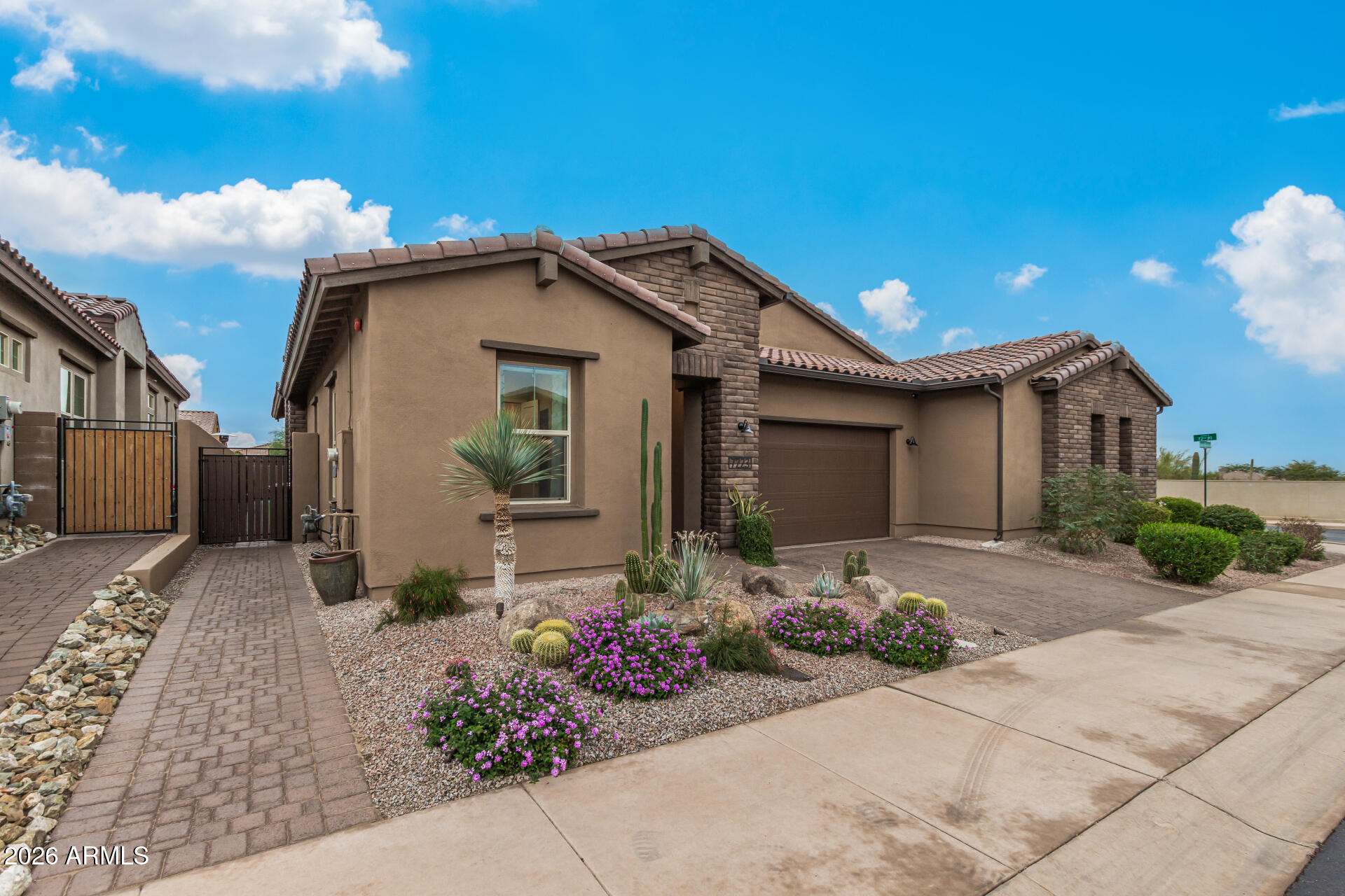 7223 E CAMINO RAYO DE LUZ