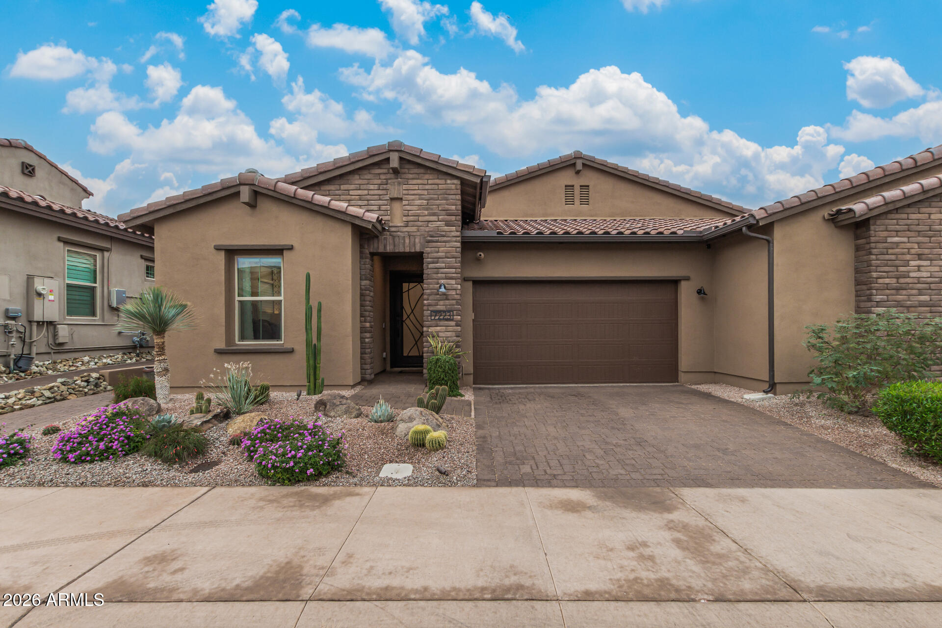 7223 E CAMINO RAYO DE LUZ