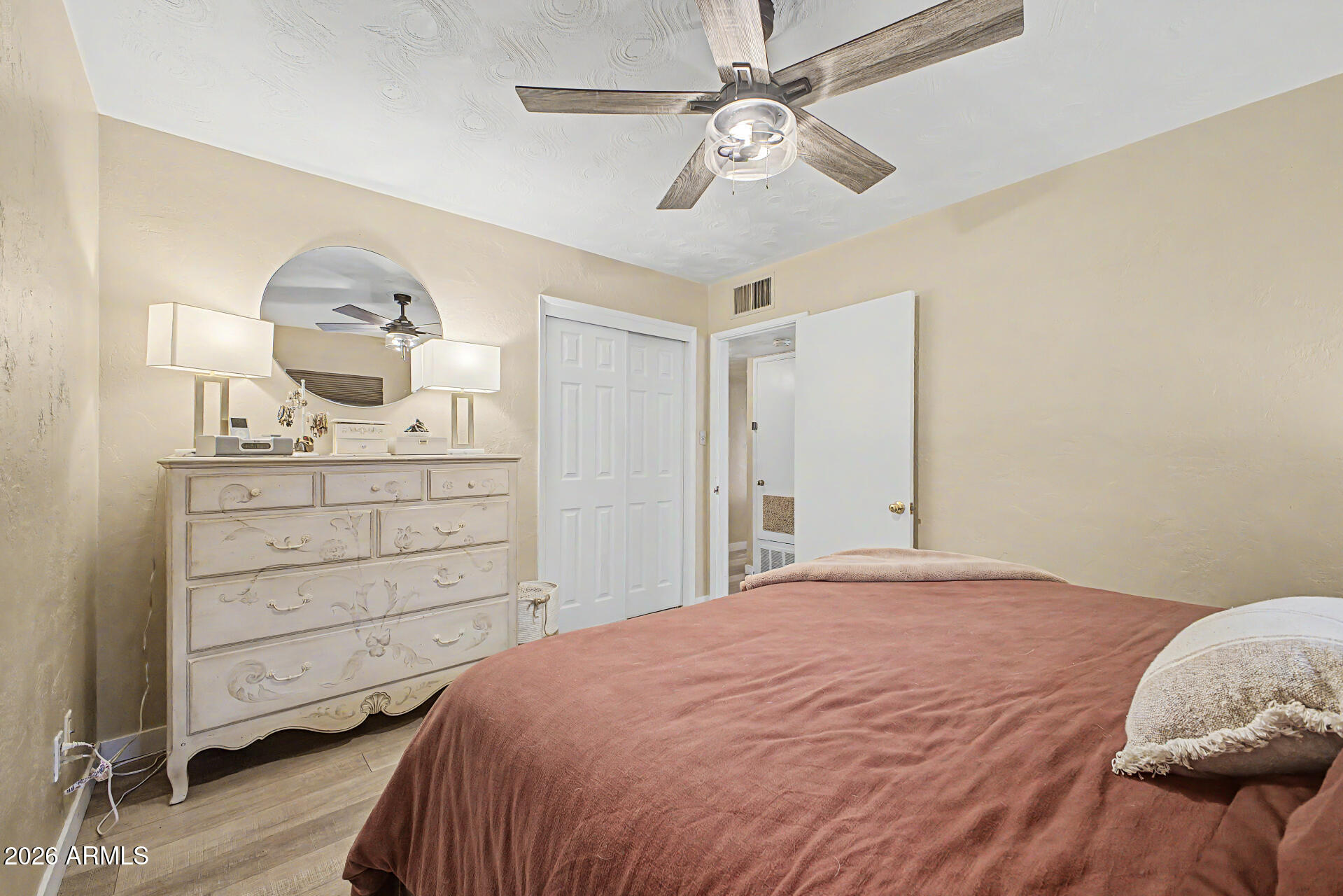 4524 N 24TH Place