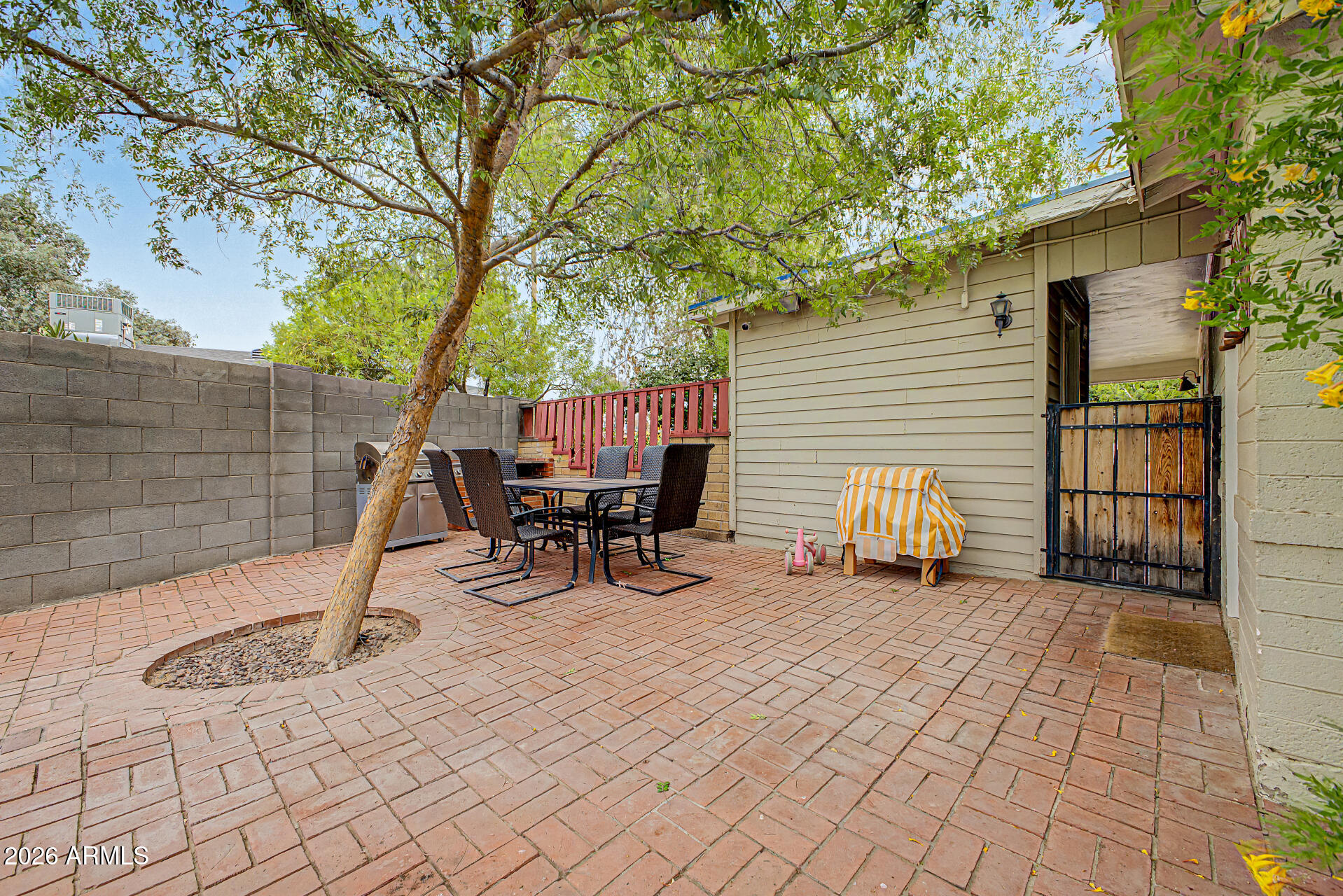 4524 N 24TH Place