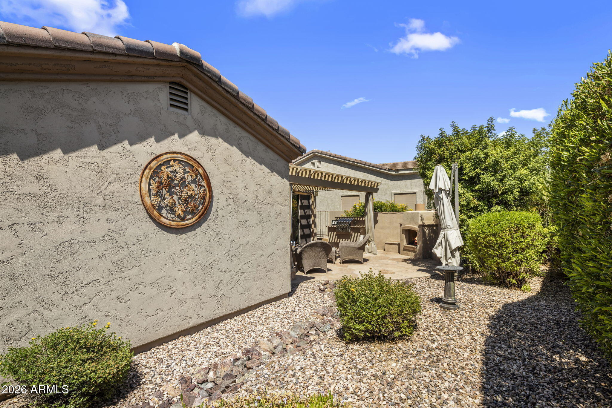 4637 E NARROWLEAF Drive