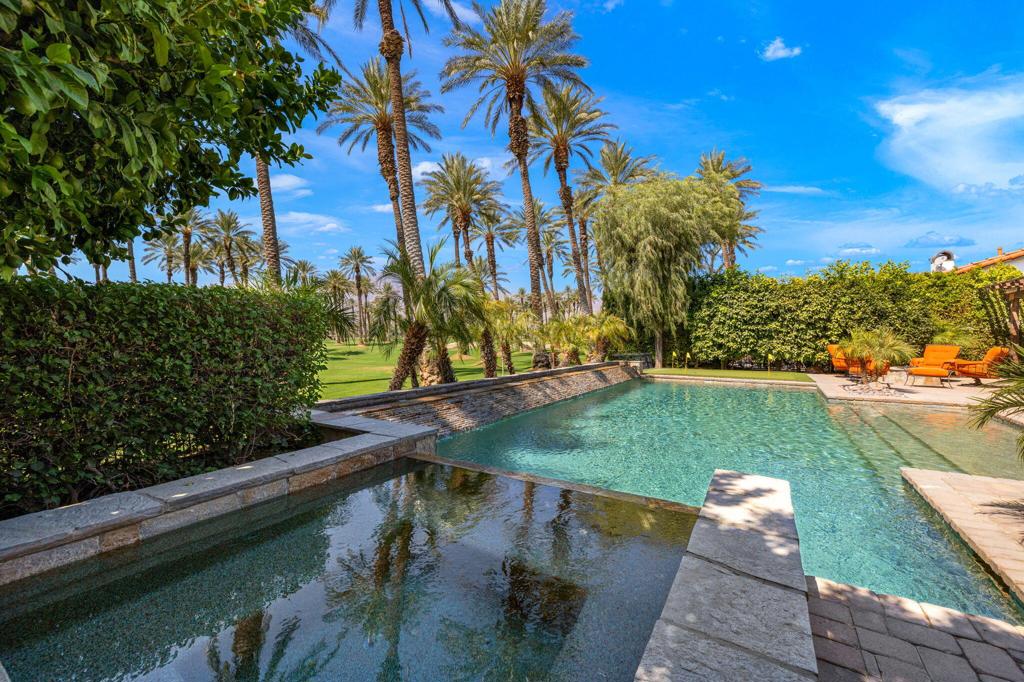 56385 Village Drive