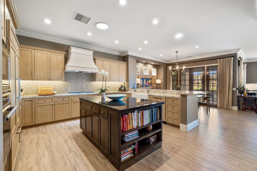 81240 Golf View Drive