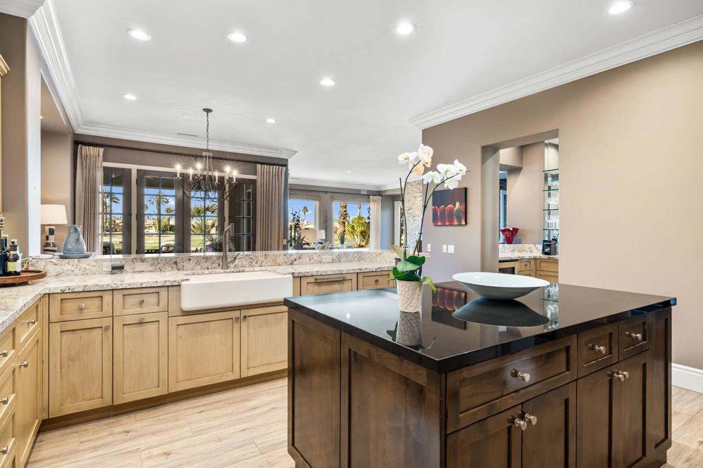 81240 Golf View Drive