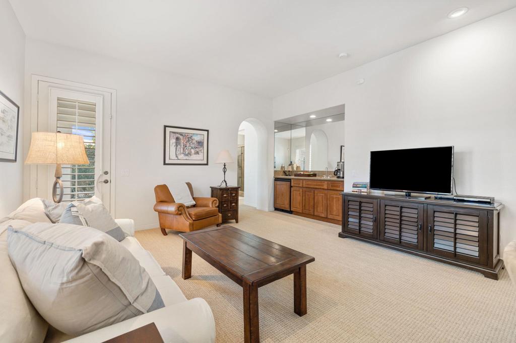 81240 Golf View Drive