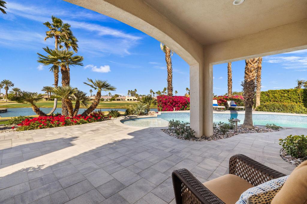 81240 Golf View Drive