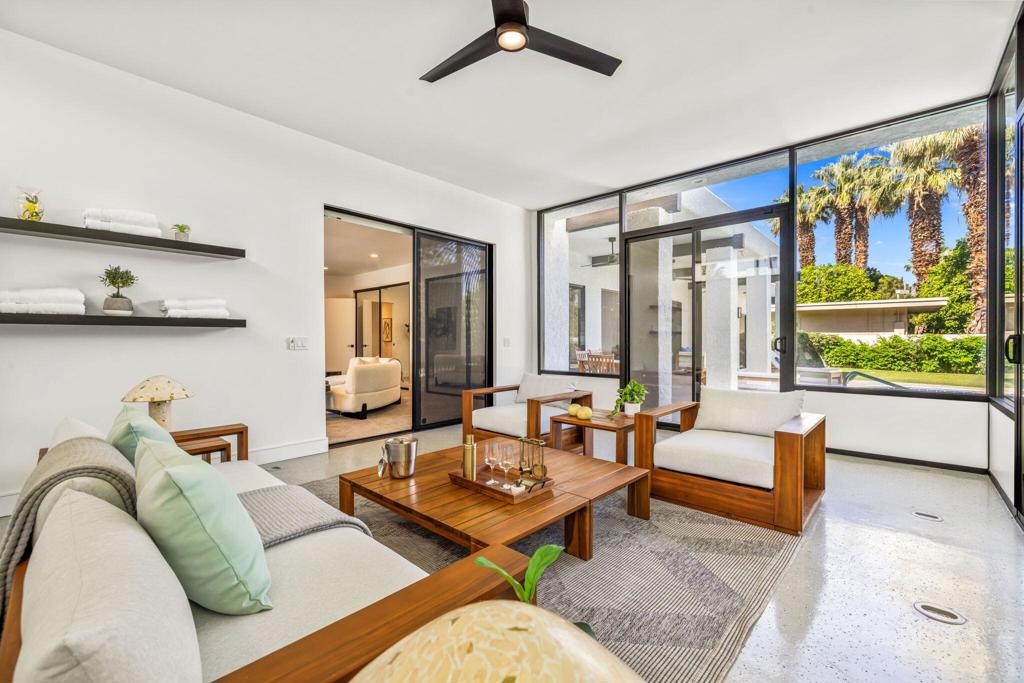 75414 Palm Shadow Drive