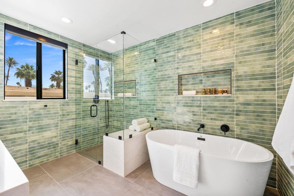 75414 Palm Shadow Drive