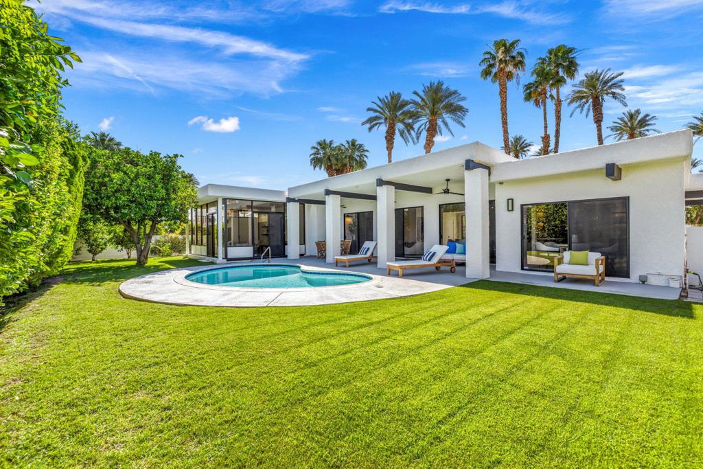 75414 Palm Shadow Drive