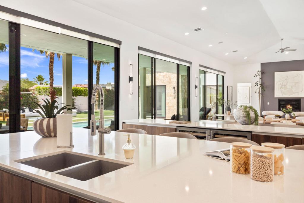3085 Arroyo Seco