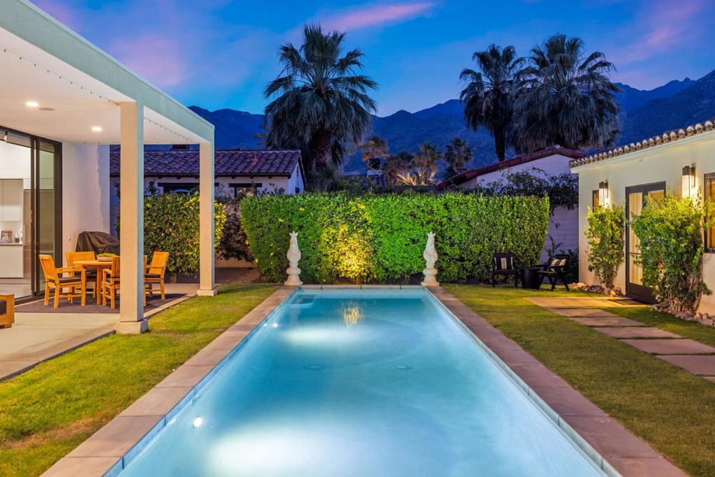 3085 Arroyo Seco