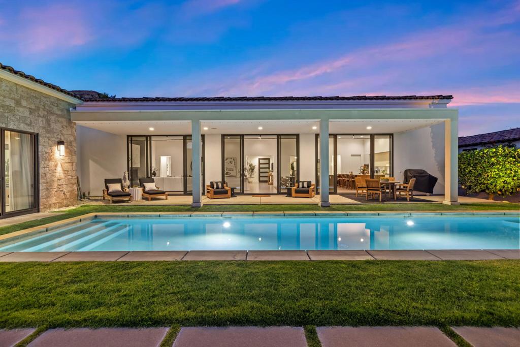 3085 Arroyo Seco