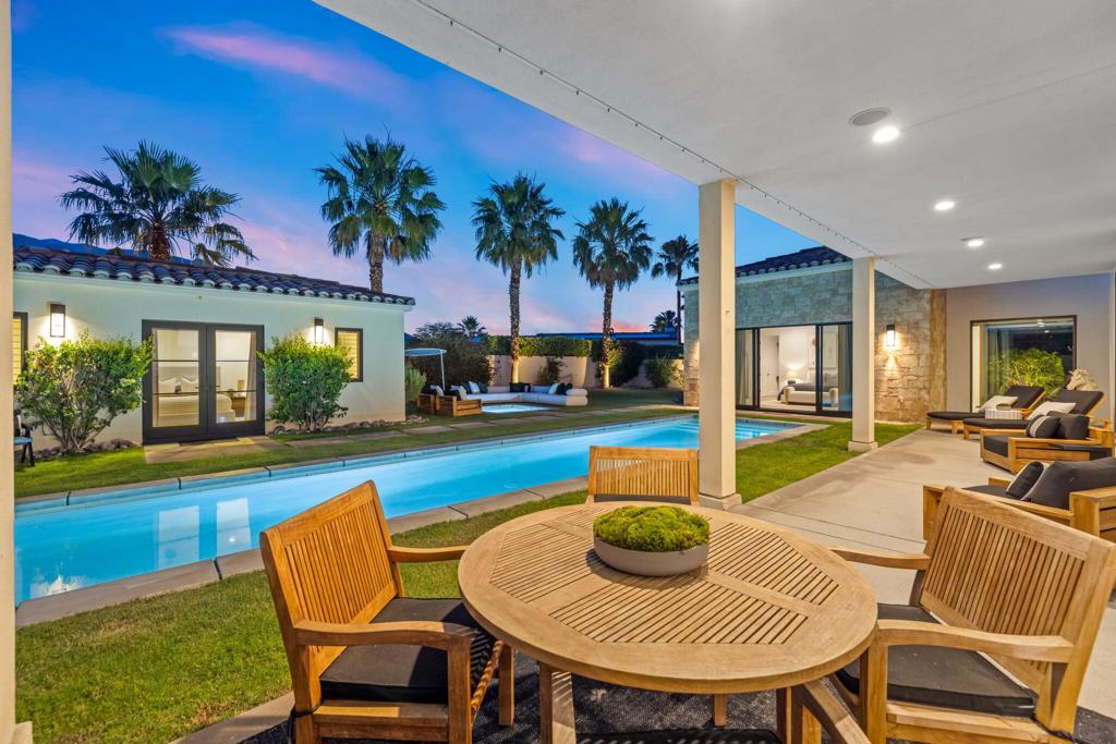 3085 Arroyo Seco
