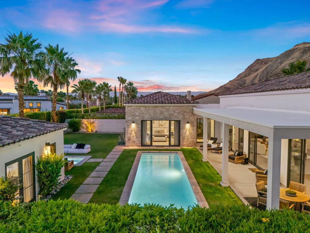 3085 Arroyo Seco