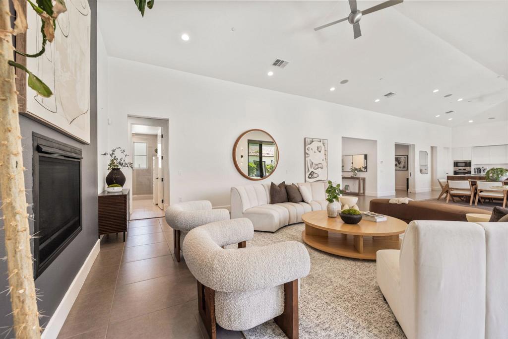3085 Arroyo Seco