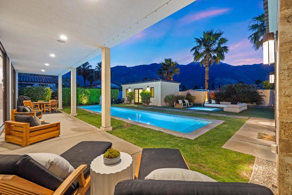 3085 Arroyo Seco