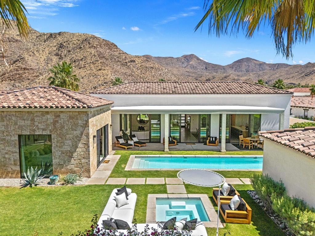 3085 Arroyo Seco