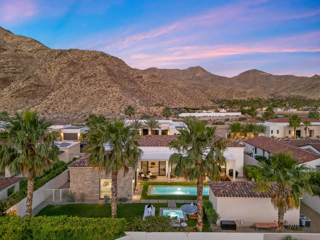 3085 Arroyo Seco