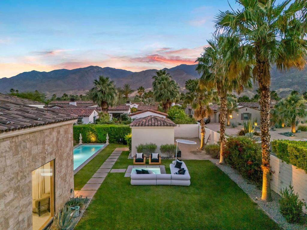3085 Arroyo Seco