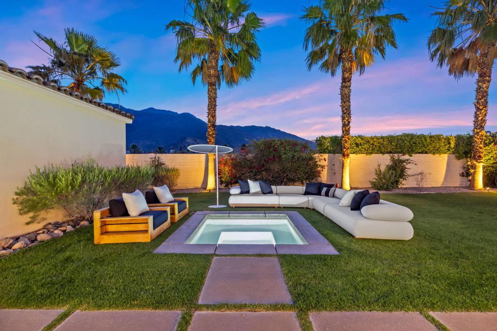 3085 Arroyo Seco