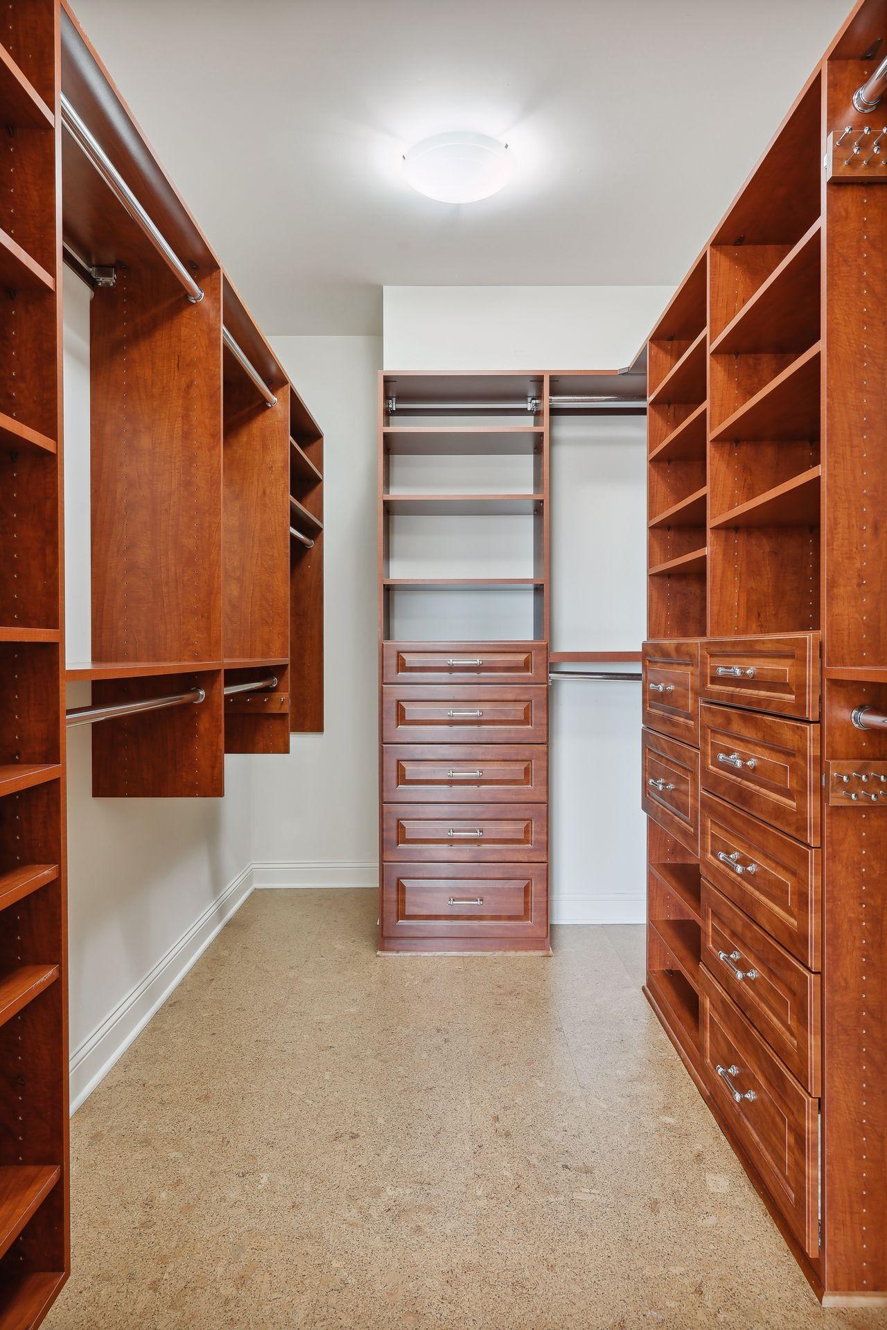 5000 France Avenue S Unit: 42