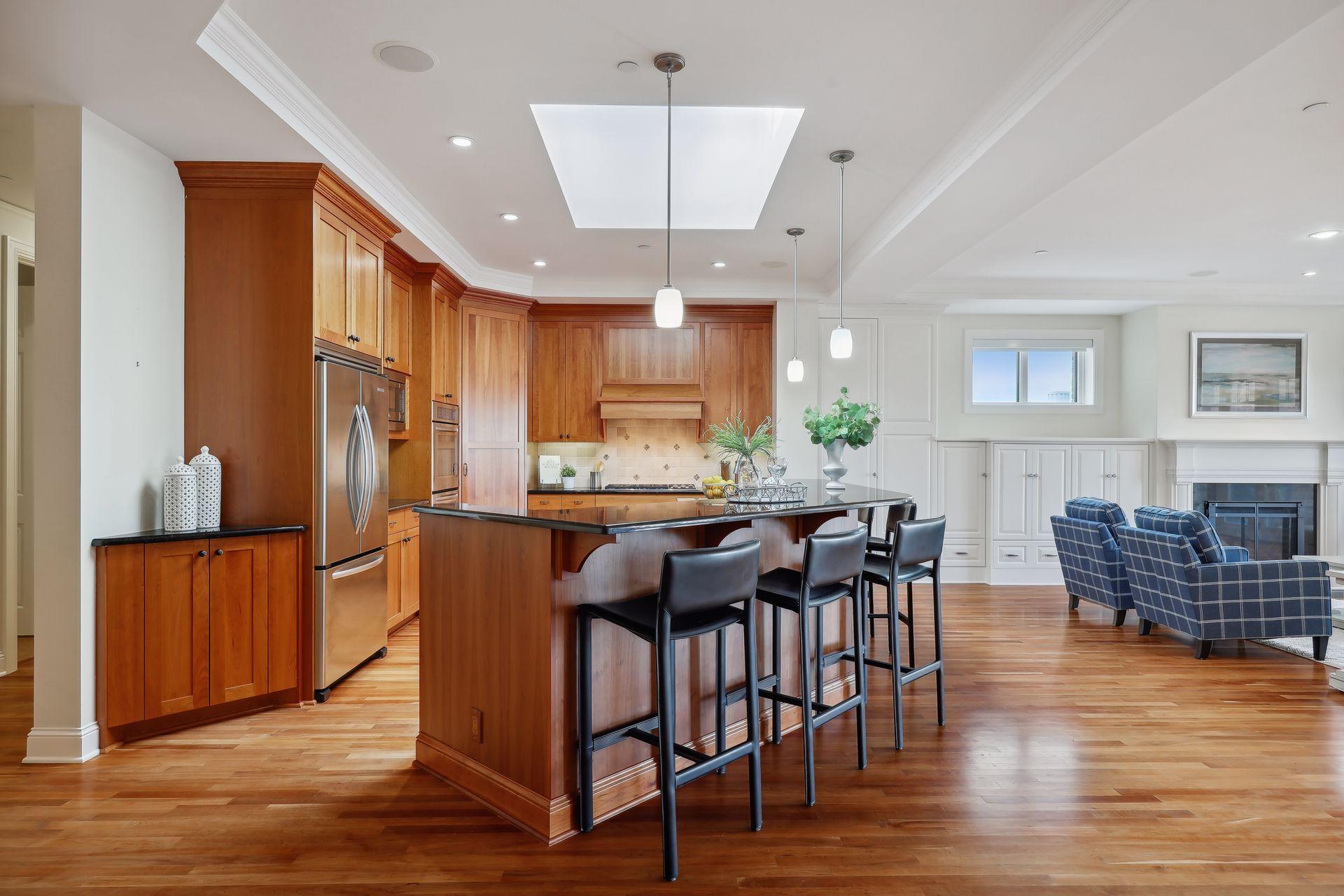 5000 France Avenue S Unit: 42