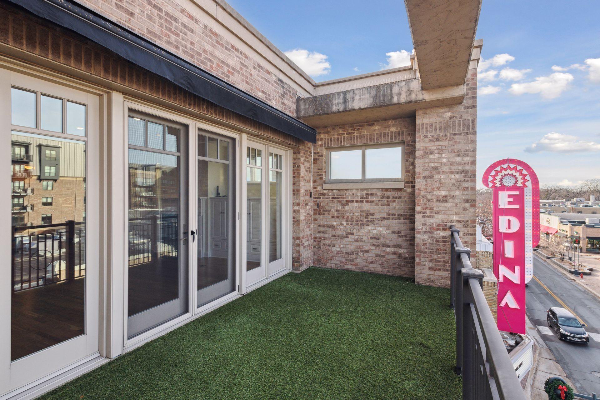 5000 France Avenue S Unit: 42