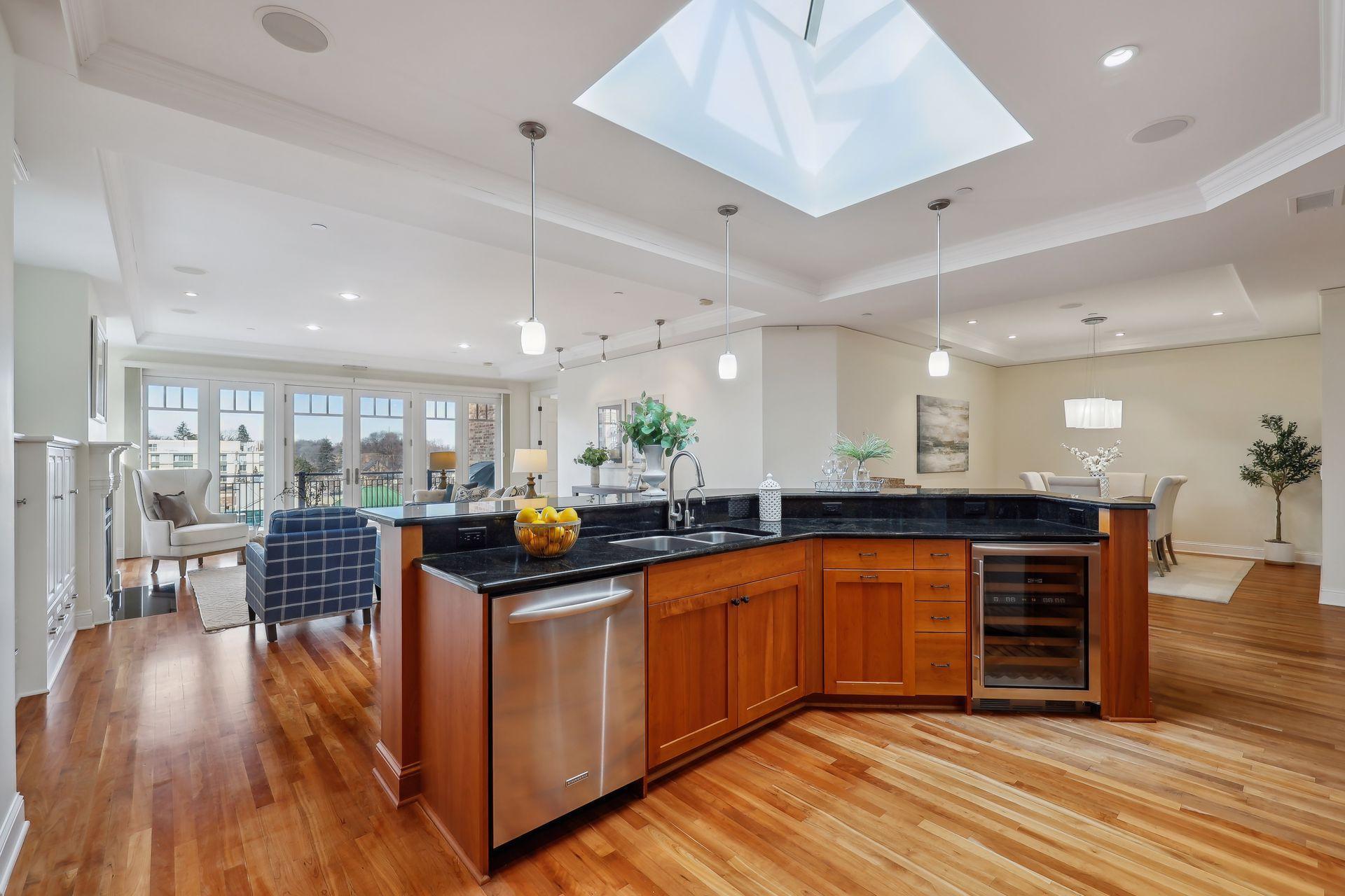 5000 France Avenue S Unit: 42