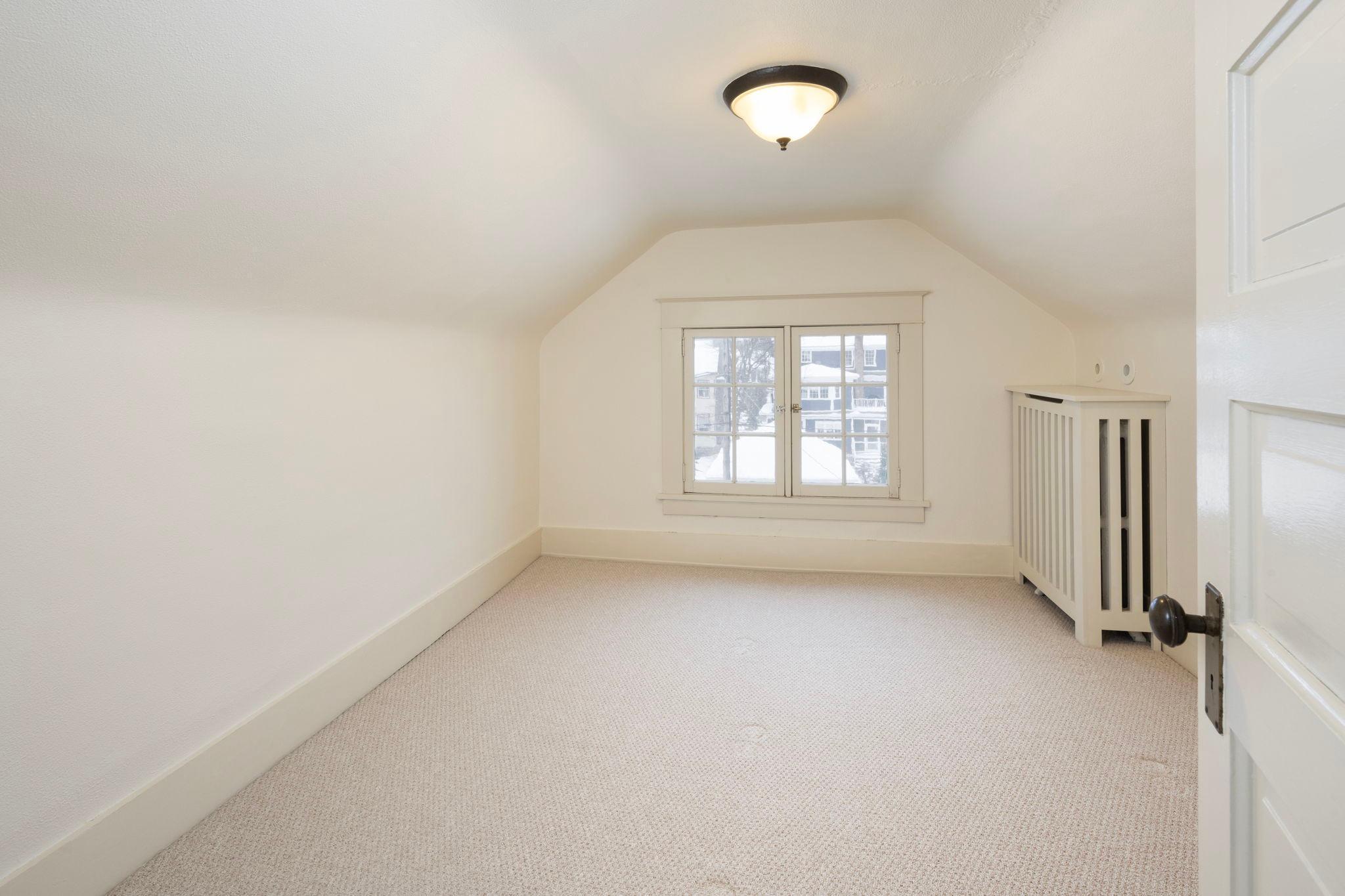 1624 W 26th Street
