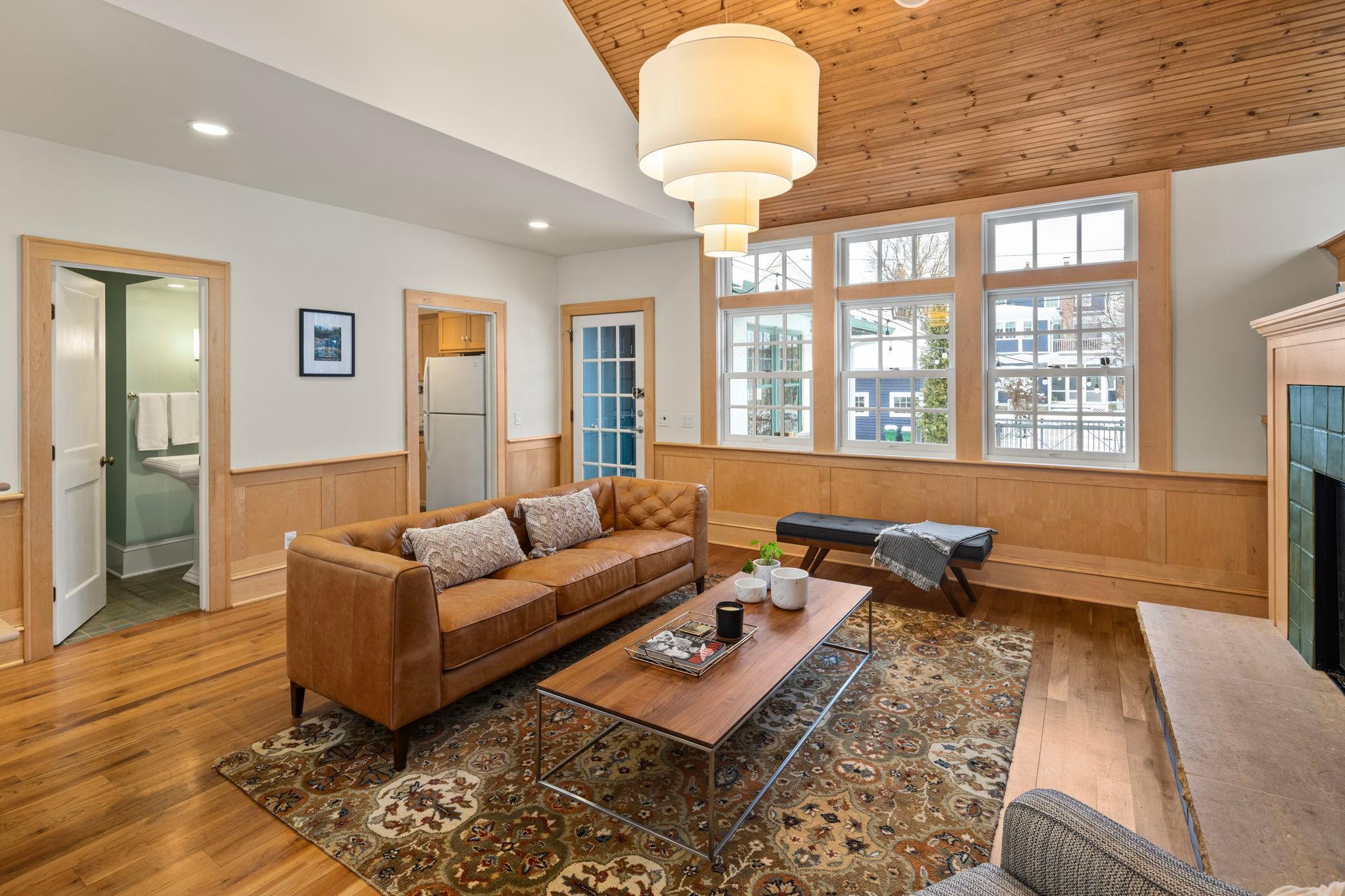 1624 W 26th Street