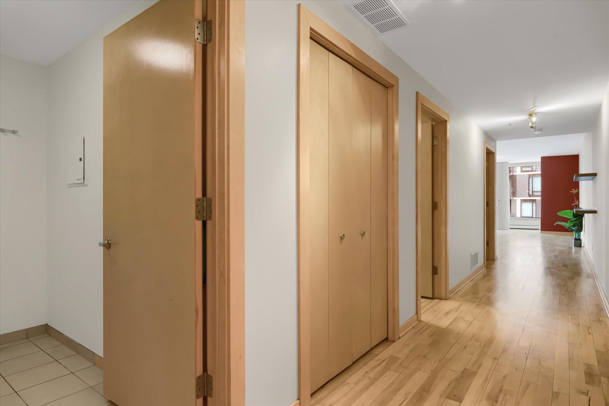 215 10th Avenue S Unit: 416