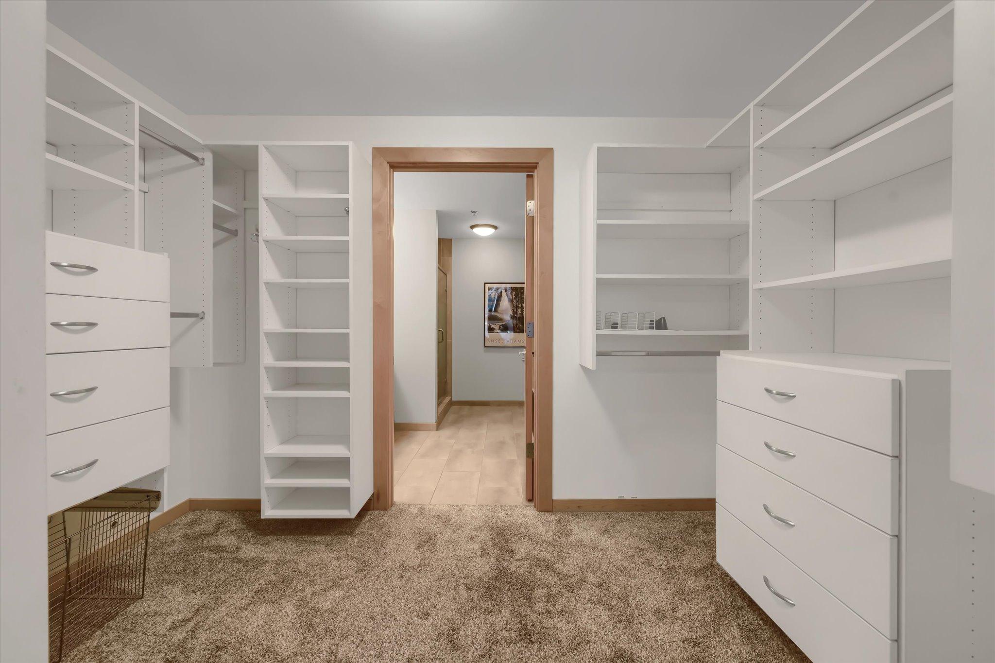 215 10th Avenue S Unit: 416