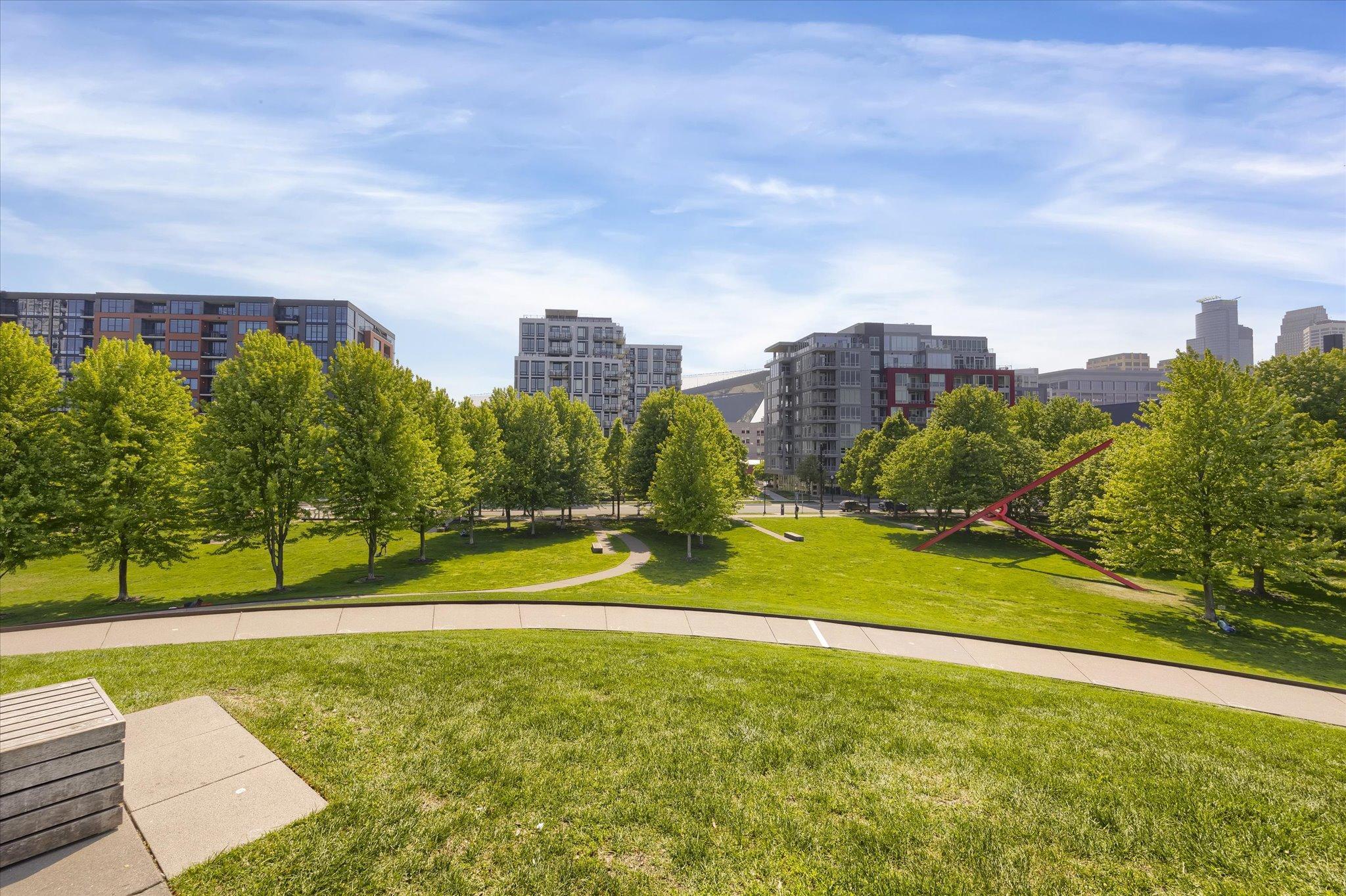215 10th Avenue S Unit: 416
