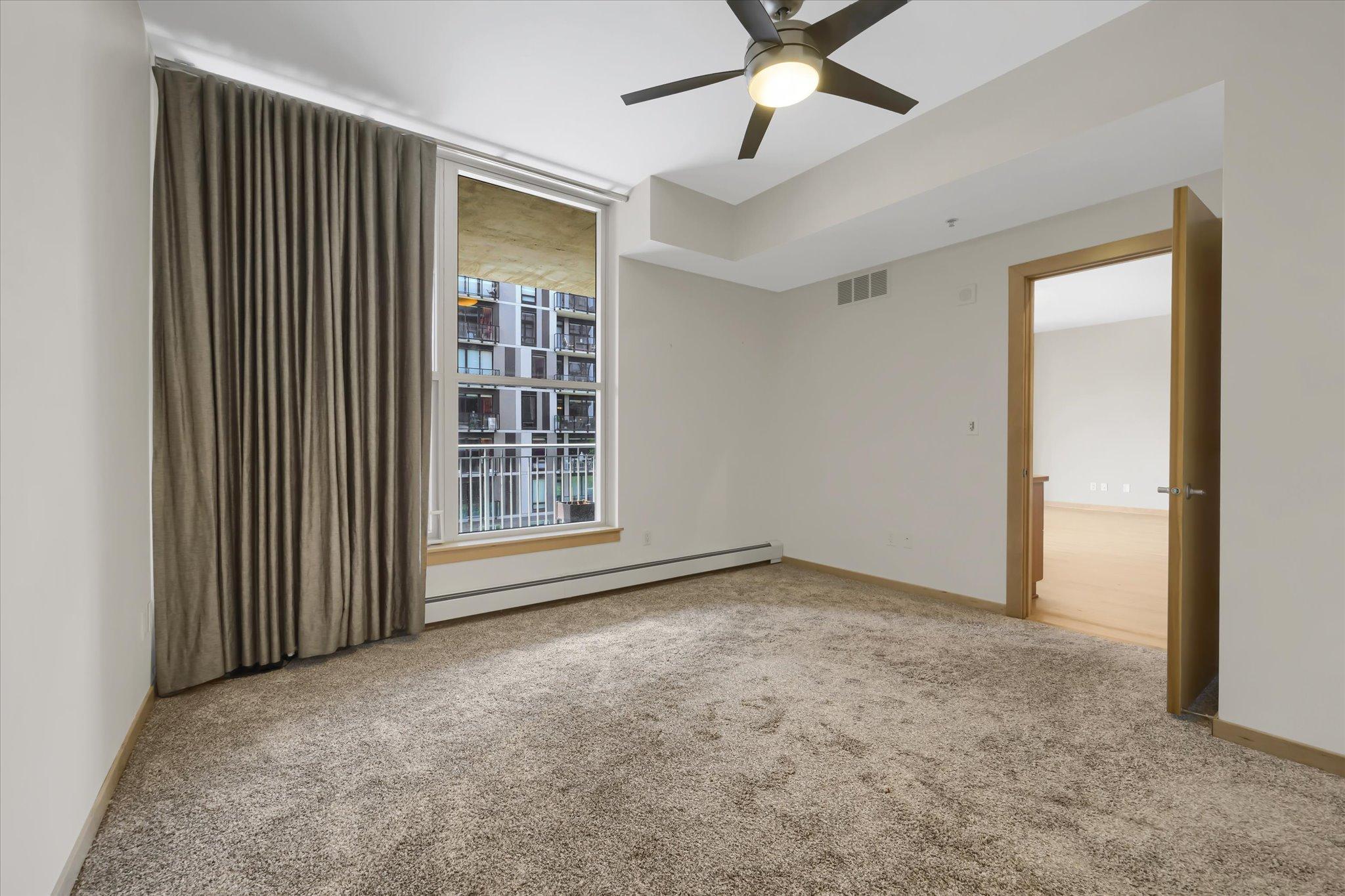 215 10th Avenue S Unit: 416