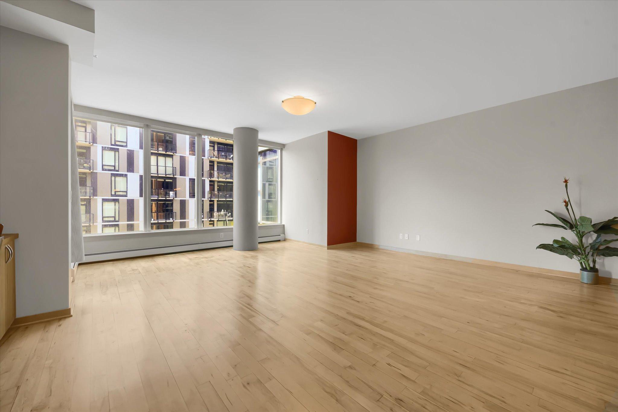 215 10th Avenue S Unit: 416