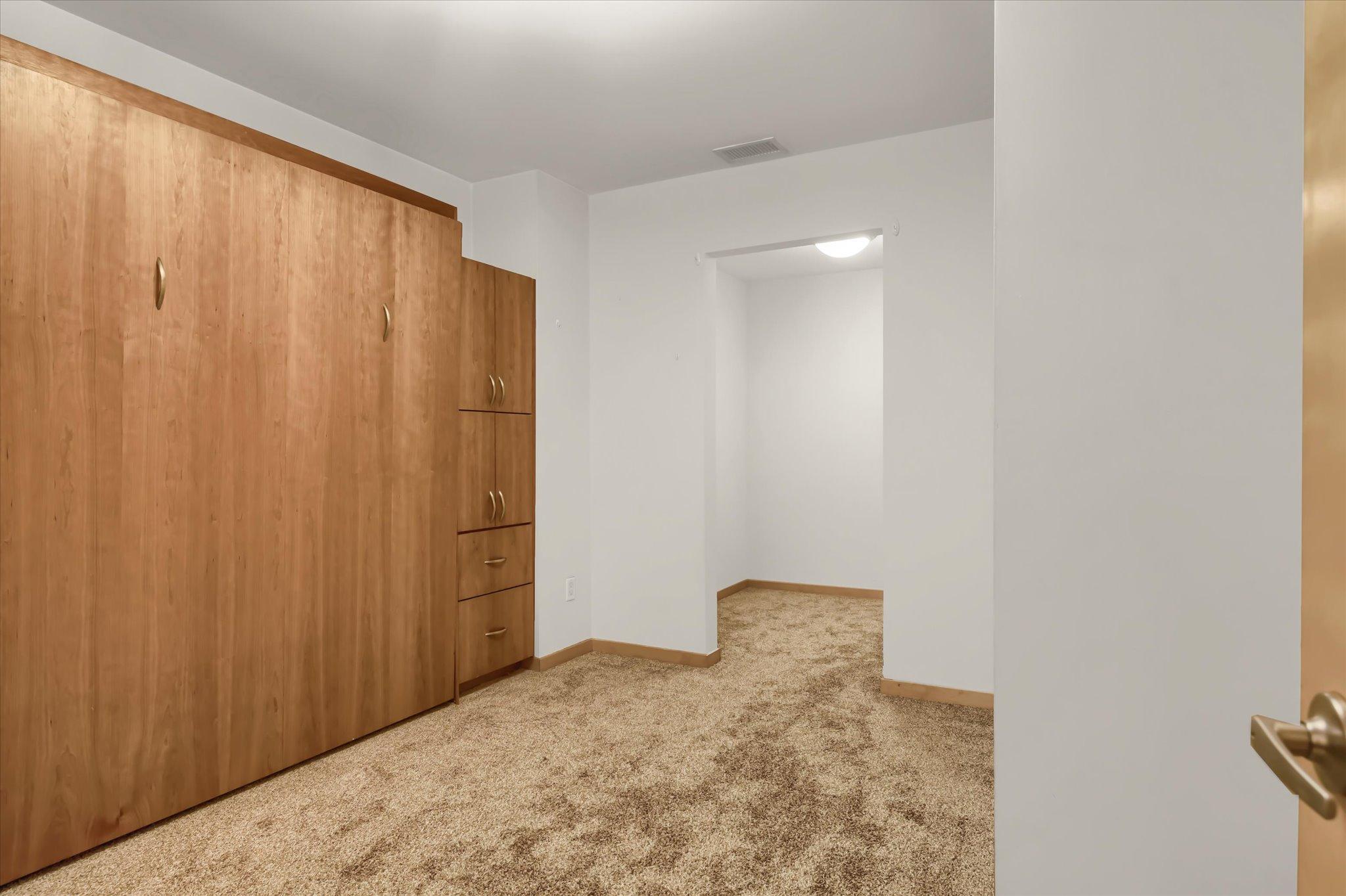 215 10th Avenue S Unit: 416
