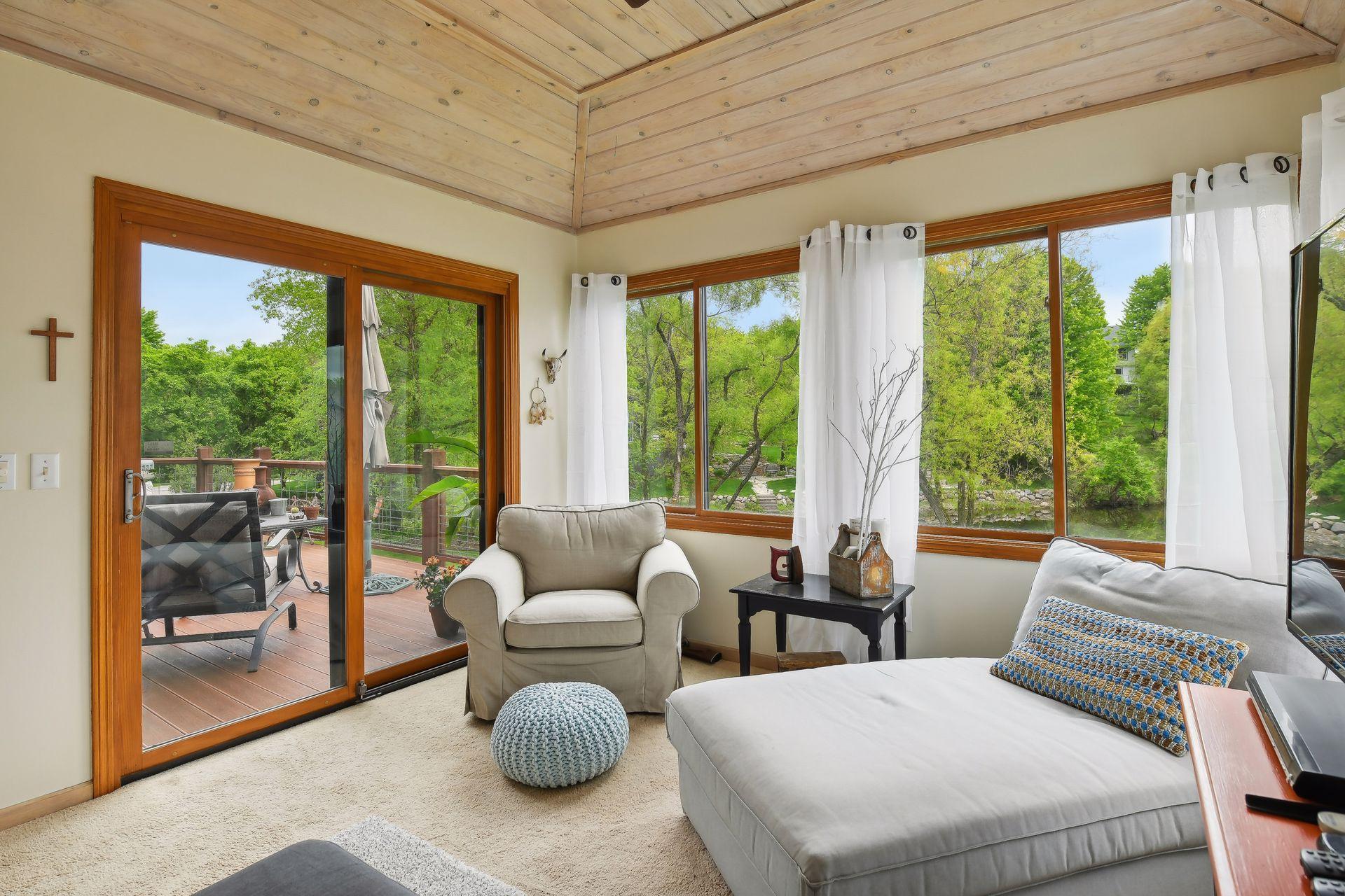 5905 Sweetwater Circle