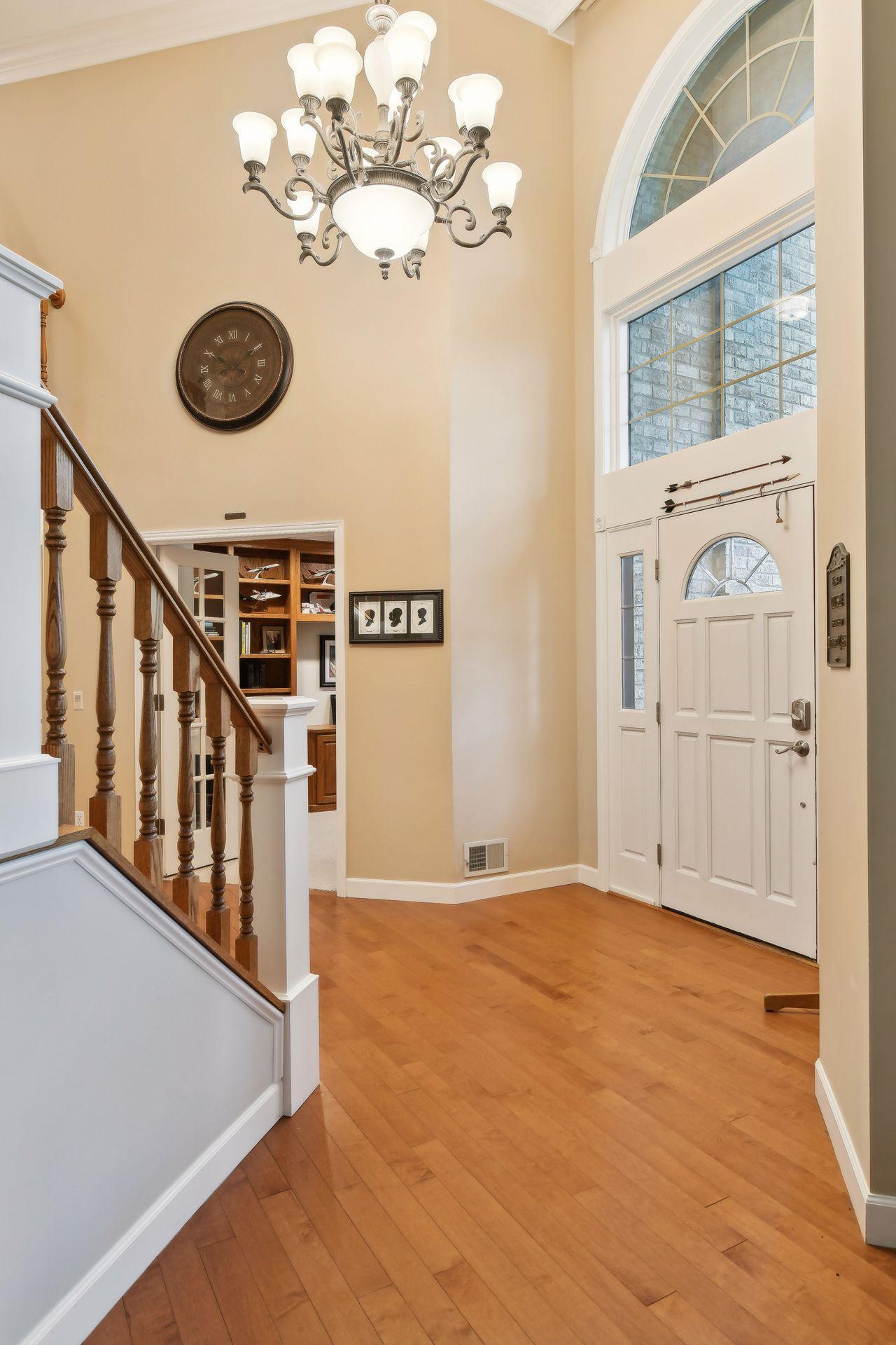 5905 Sweetwater Circle