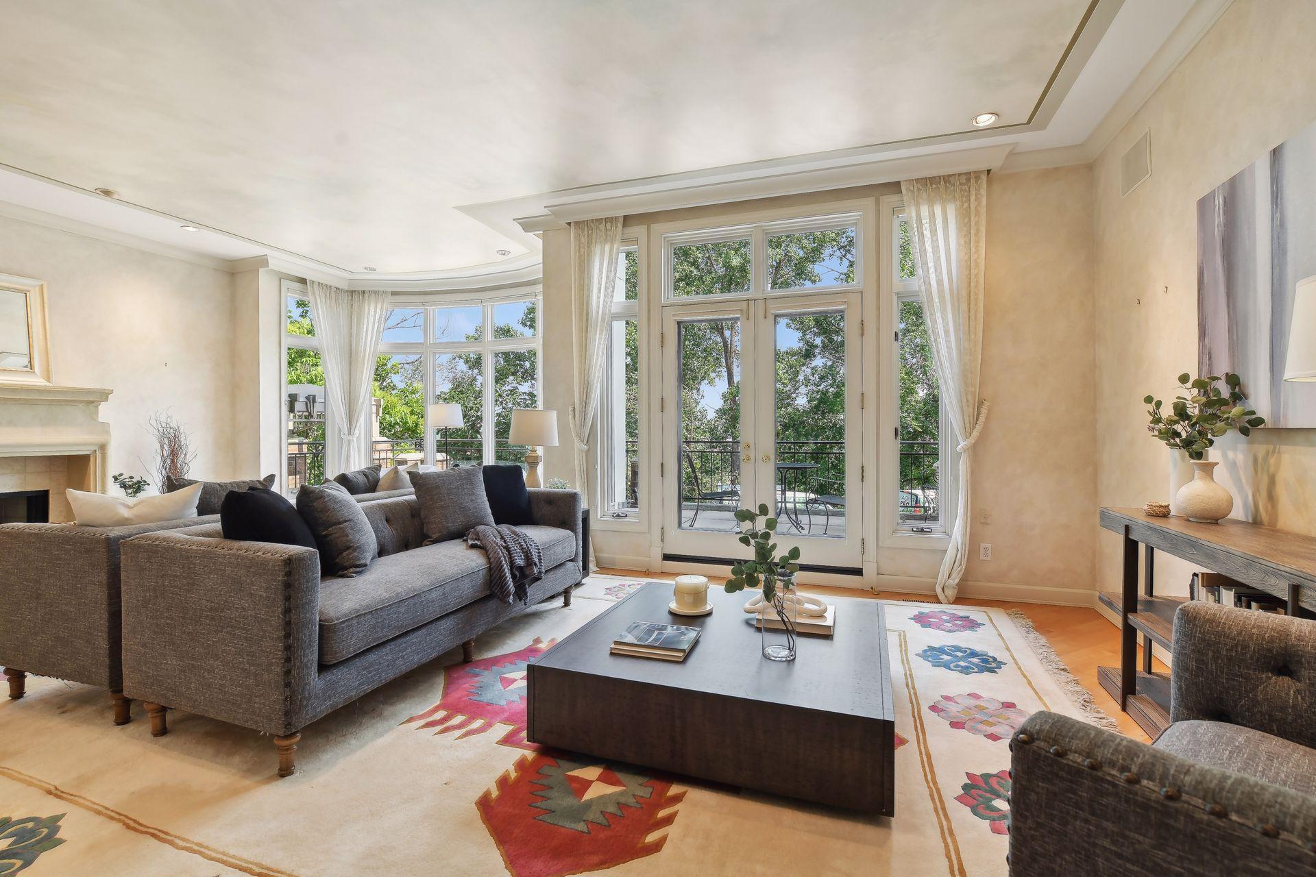 114 Groveland Terrace