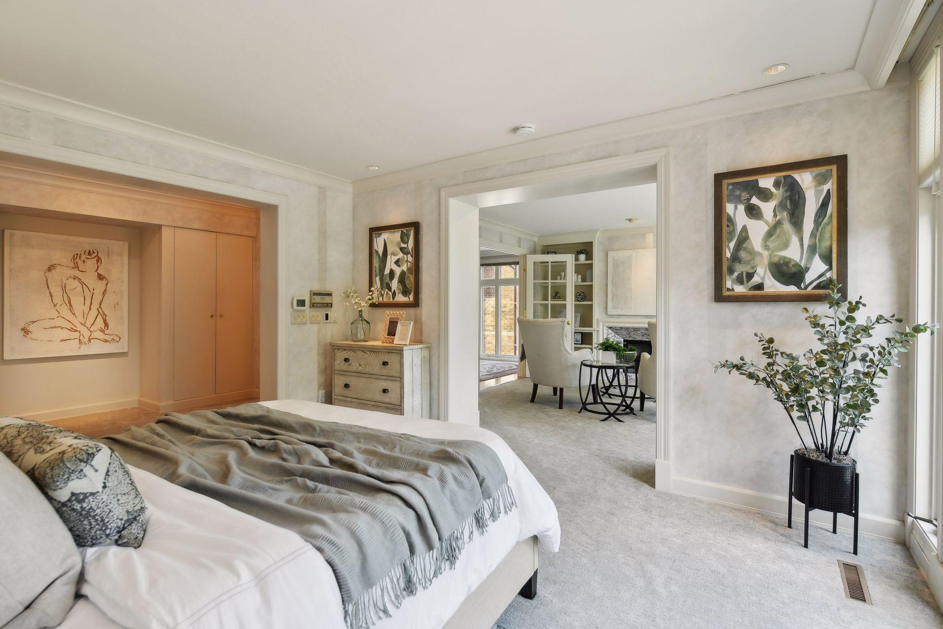 114 Groveland Terrace