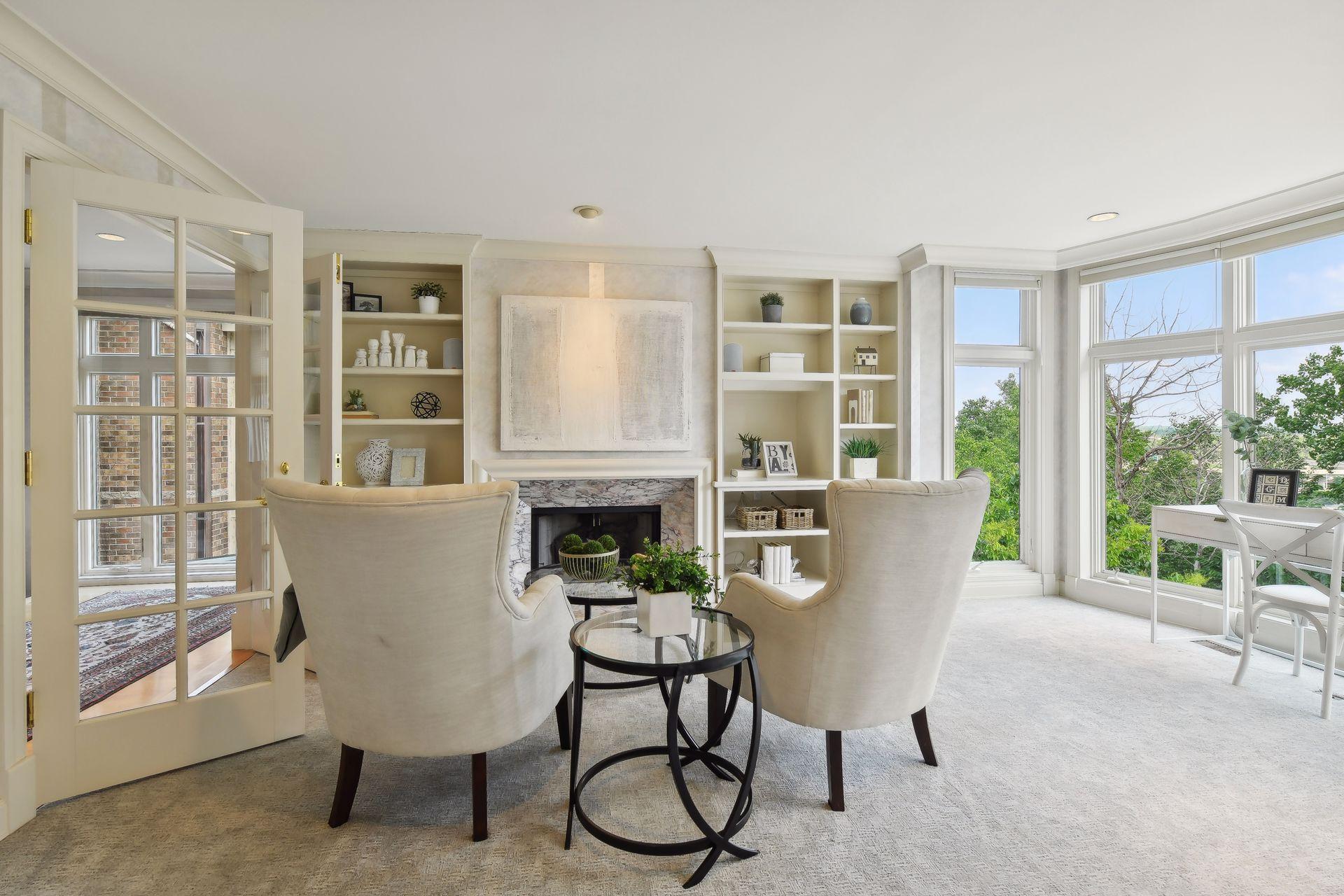 114 Groveland Terrace