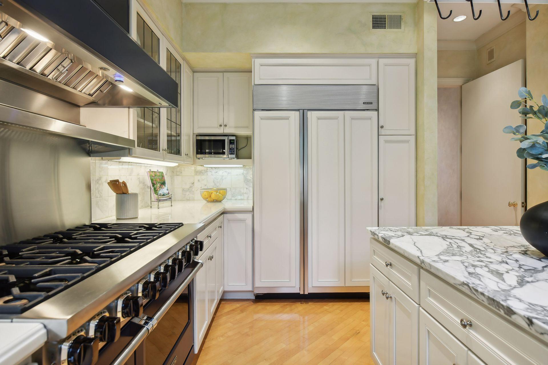 114 Groveland Terrace